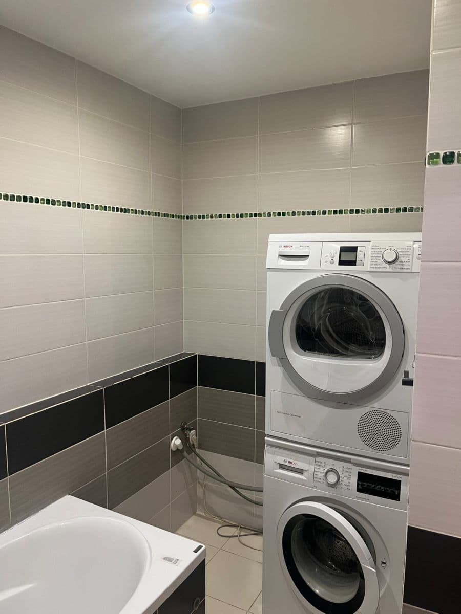 Prodej bytu 2+1 81 m², třída Edvarda Beneše, Hradec Králové, Královéhradecký kraj Prodej bytu 2+1 81 m², třída Edvarda Beneše, Hradec Králové, Královéhradecký kraj