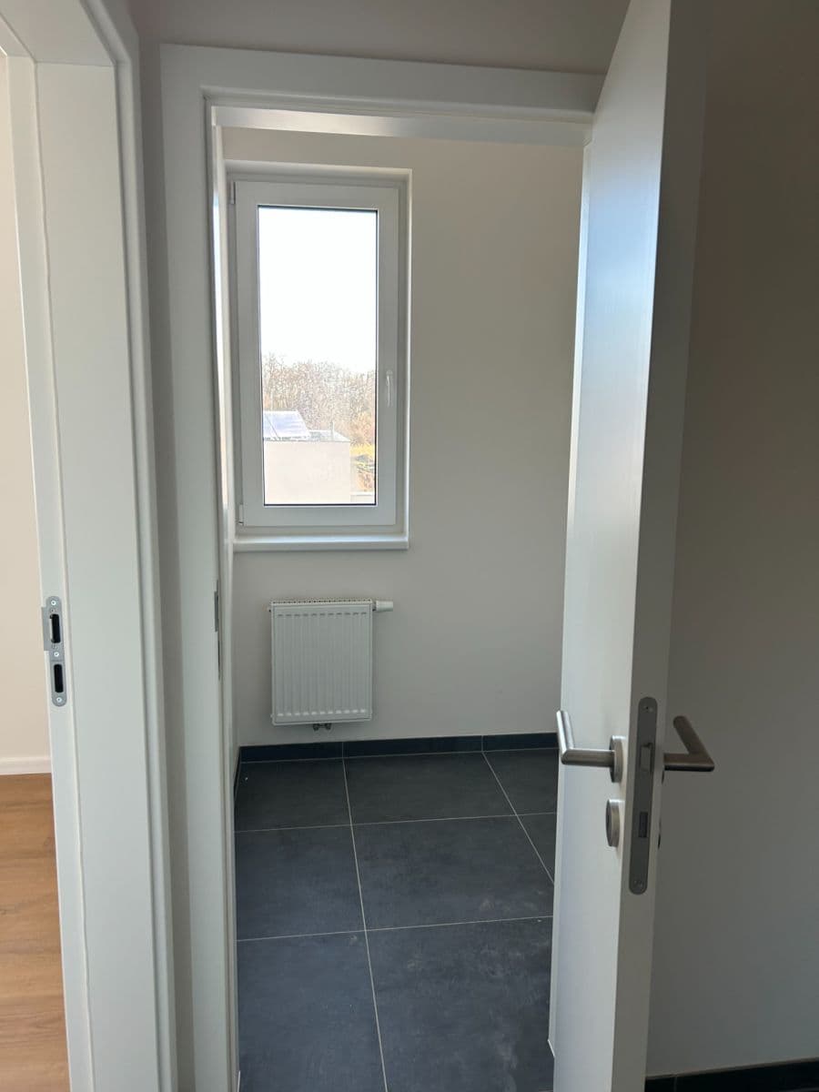 Pronájem bytu 2+kk 55 m², Jordánská, Praha, Praha Pronájem bytu 2+kk 55 m², Jordánská, Praha, Praha