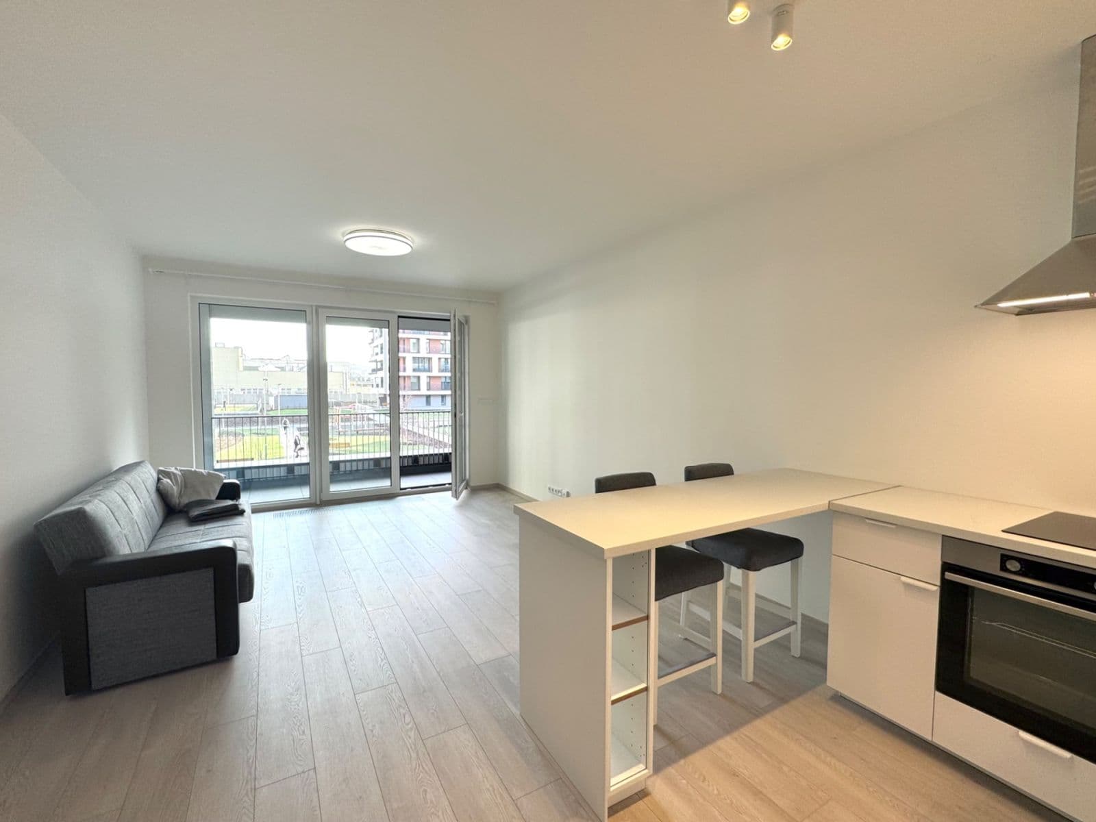 Pronájem bytu 1+kk 35 m², Poděbradská, Praha, Praha Pronájem bytu 1+kk 35 m², Poděbradská, Praha, Praha