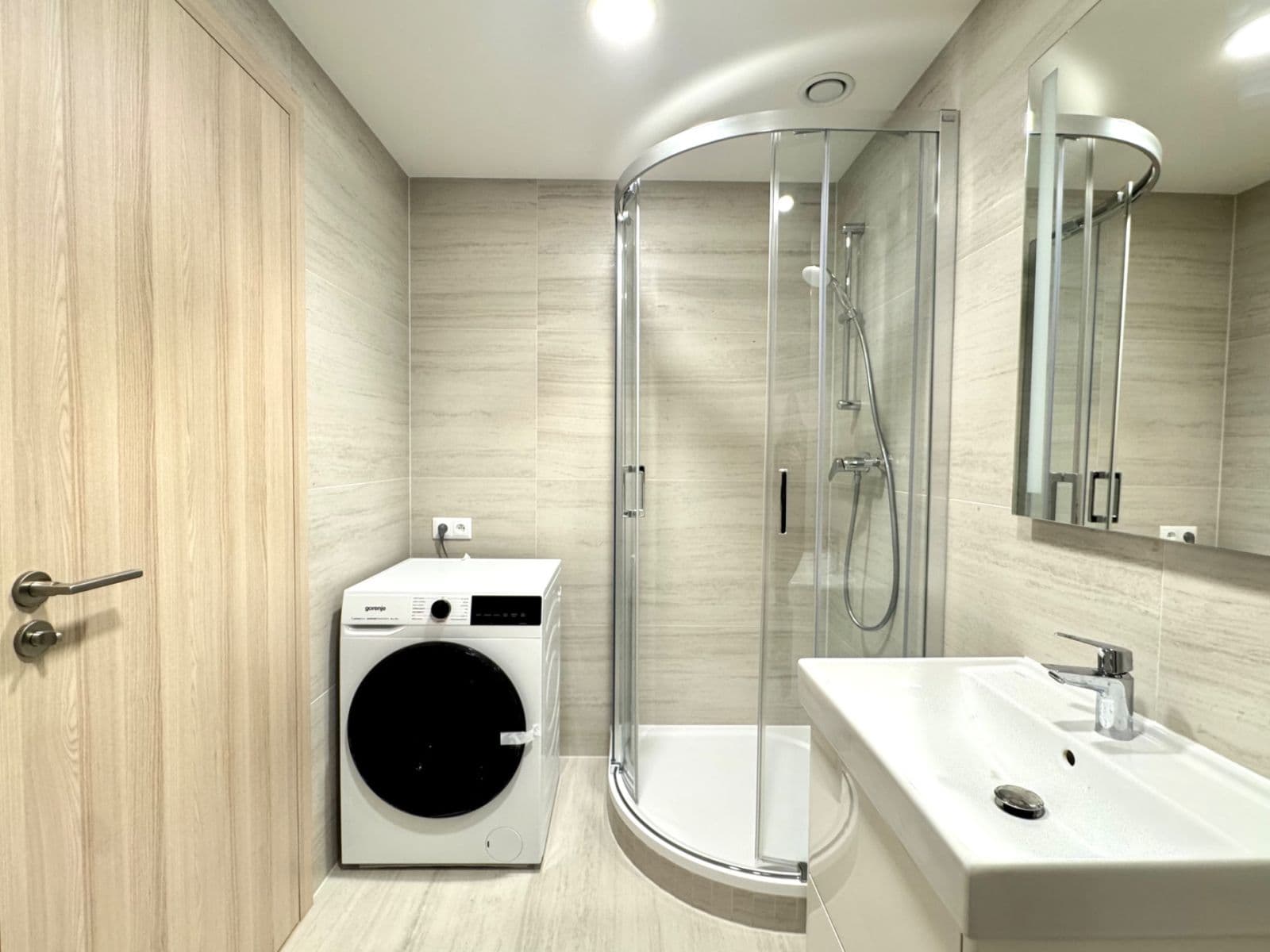 Pronájem bytu 1+kk 35 m², Poděbradská, Praha, Praha Pronájem bytu 1+kk 35 m², Poděbradská, Praha, Praha