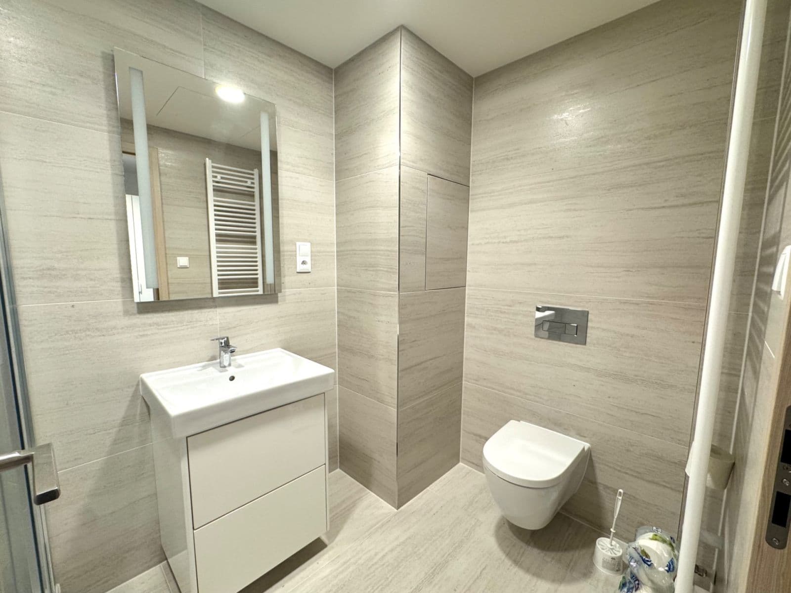 Pronájem bytu 1+kk 35 m², Poděbradská, Praha, Praha Pronájem bytu 1+kk 35 m², Poděbradská, Praha, Praha