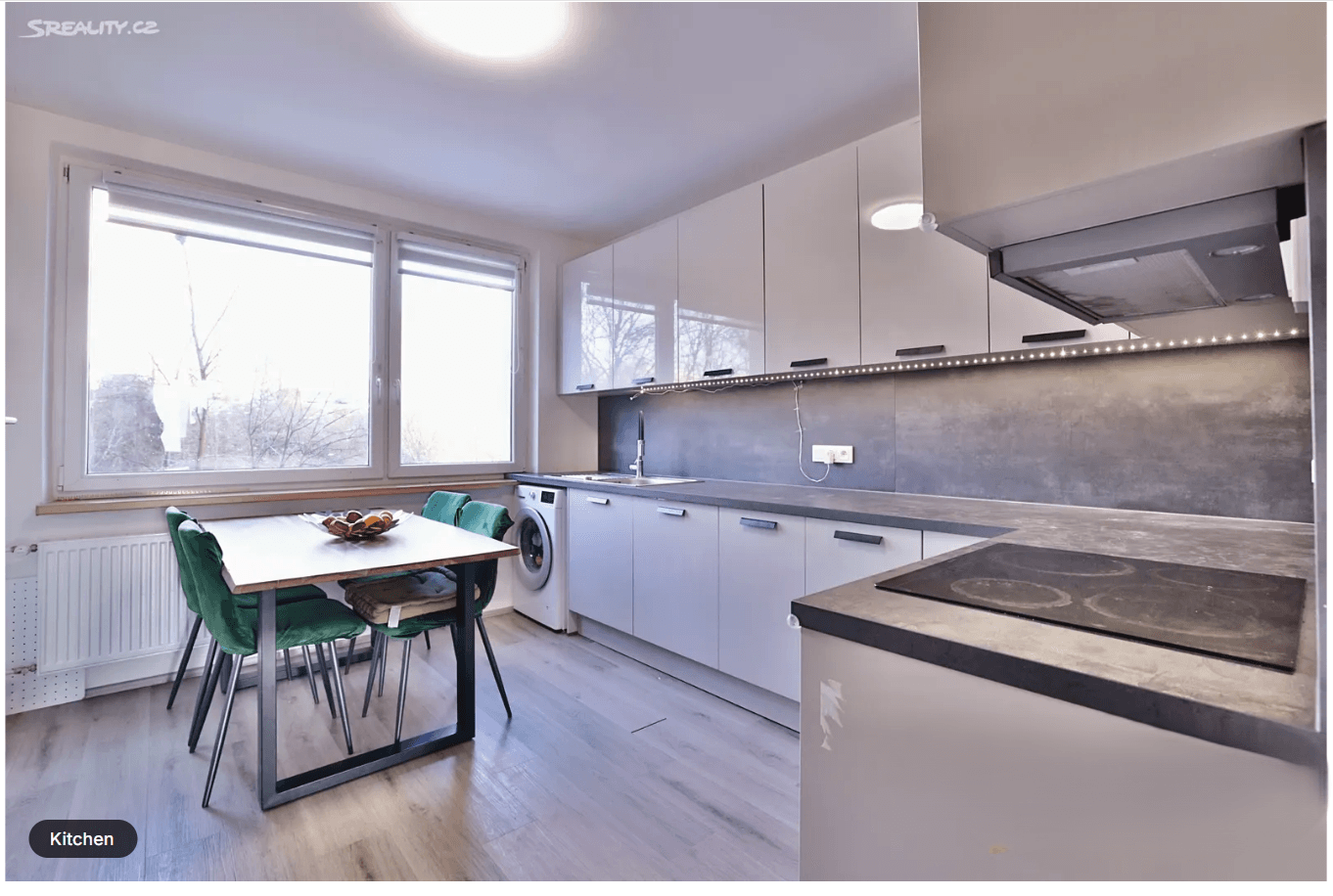Pronájem bytu 3+1 77 m², Bryksova, Praha, Praha Pronájem bytu 3+1 77 m², Bryksova, Praha, Praha