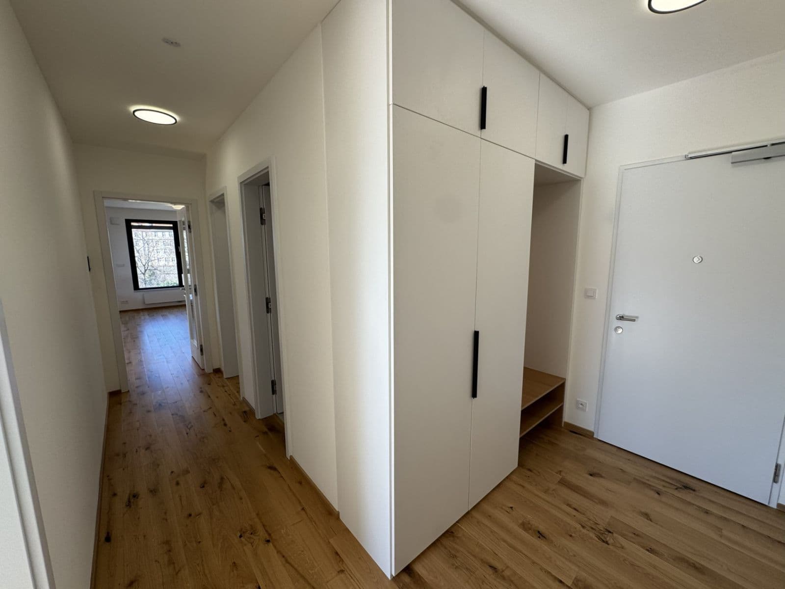 Pronájem bytu 2+kk 62 m², Závišova, Praha, Praha Pronájem bytu 2+kk 62 m², Závišova, Praha, Praha