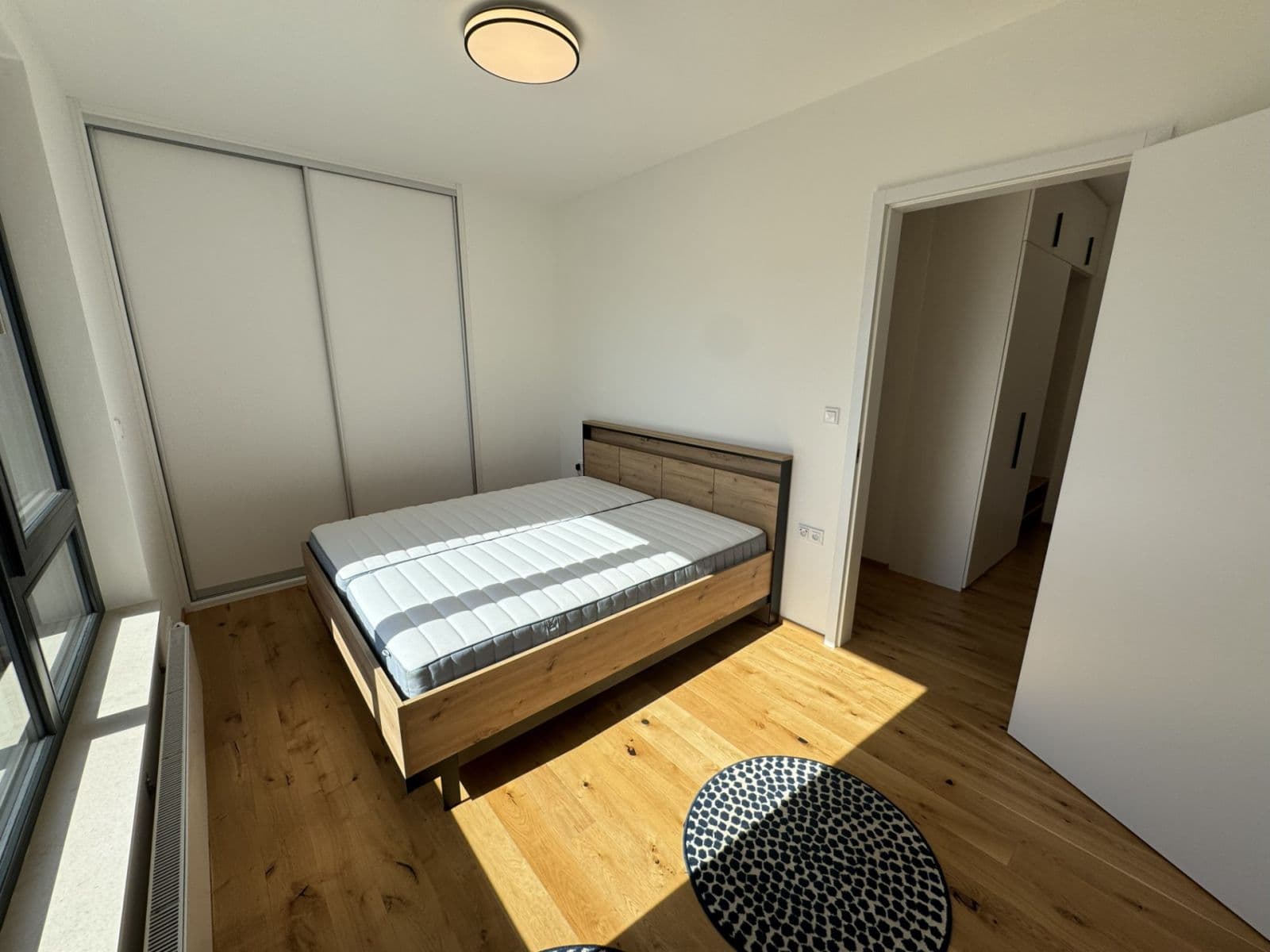 Pronájem bytu 2+kk 62 m², Závišova, Praha, Praha Pronájem bytu 2+kk 62 m², Závišova, Praha, Praha