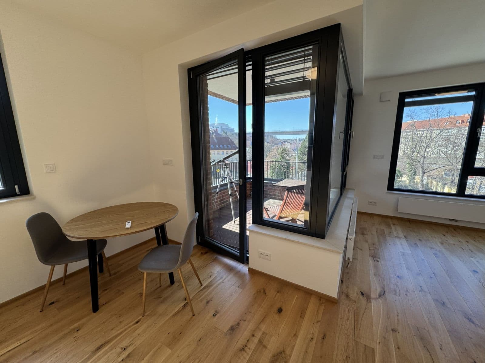 Pronájem bytu 2+kk 62 m², Závišova, Praha, Praha Pronájem bytu 2+kk 62 m², Závišova, Praha, Praha