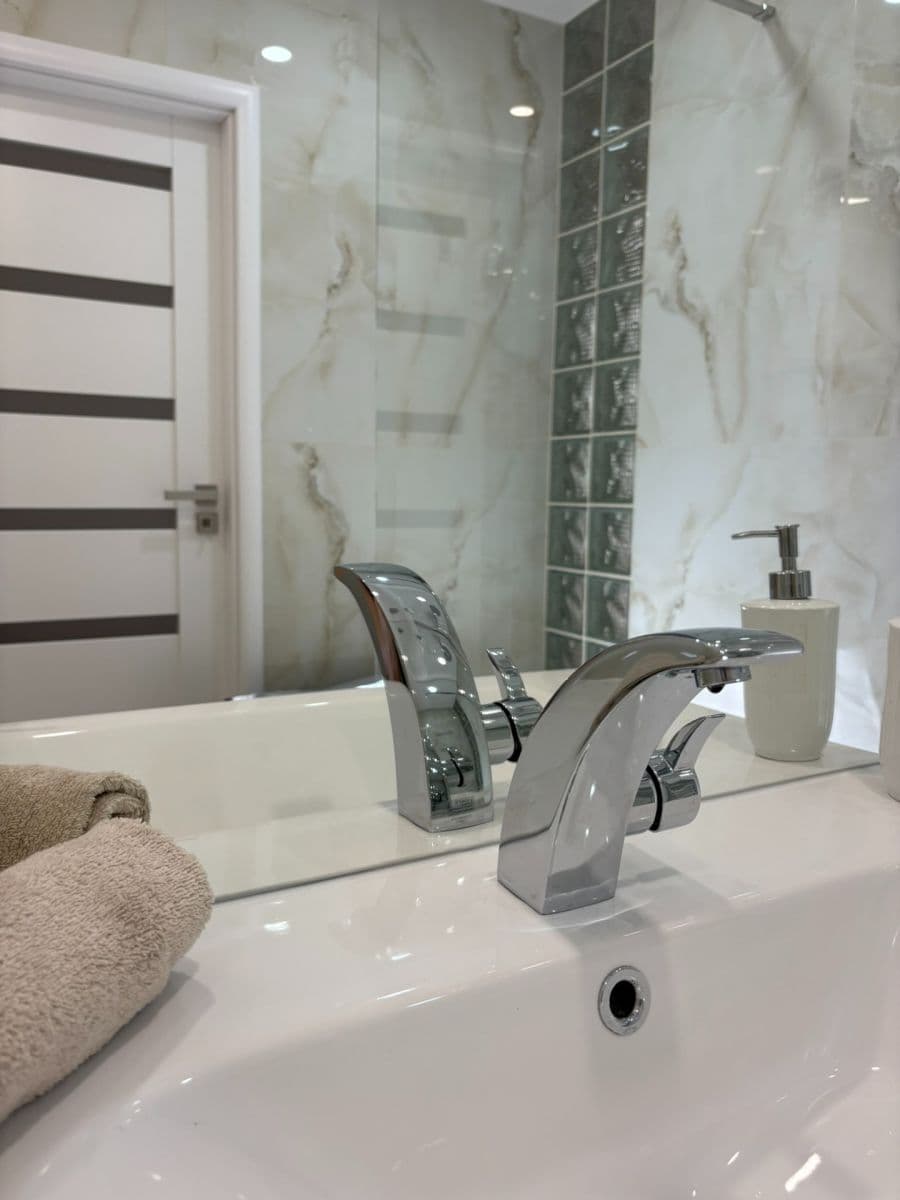 Prodej bytu 2+kk 43 m², Plickova, Praha, Praha Prodej bytu 2+kk 43 m², Plickova, Praha, Praha