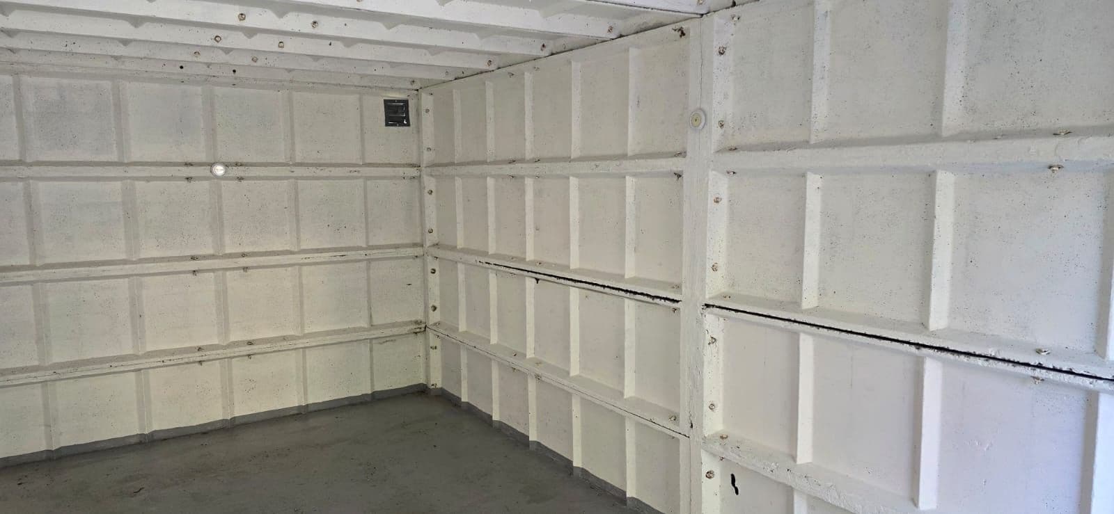 Pronájem garáže 37 m², Chodská, Říčany, Středočeský kraj Pronájem garáže 37 m², Chodská, Říčany, Středočeský kraj