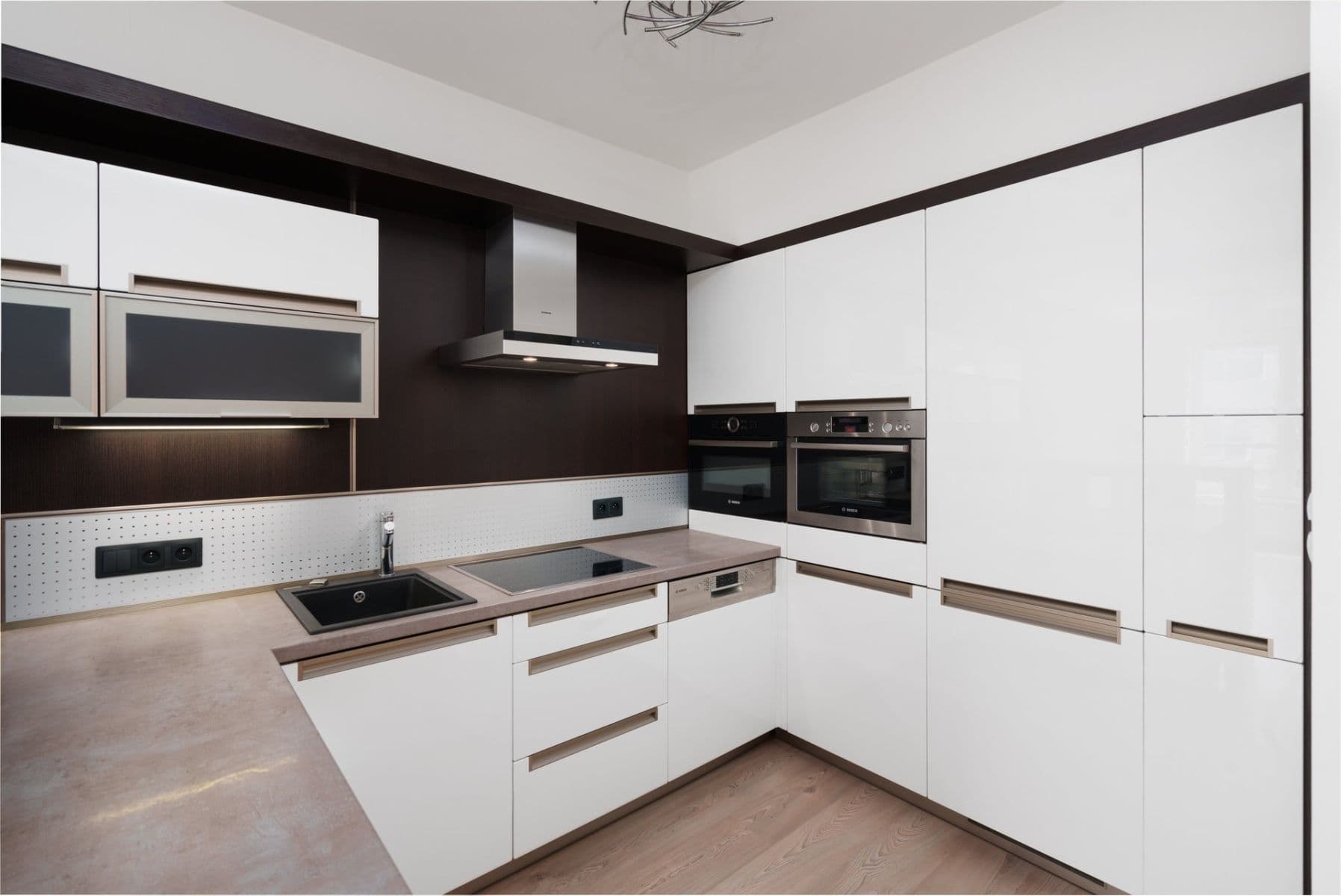 Pronájem bytu 2+kk 53 m², Kabešova, Praha, Praha Pronájem bytu 2+kk 53 m², Kabešova, Praha, Praha