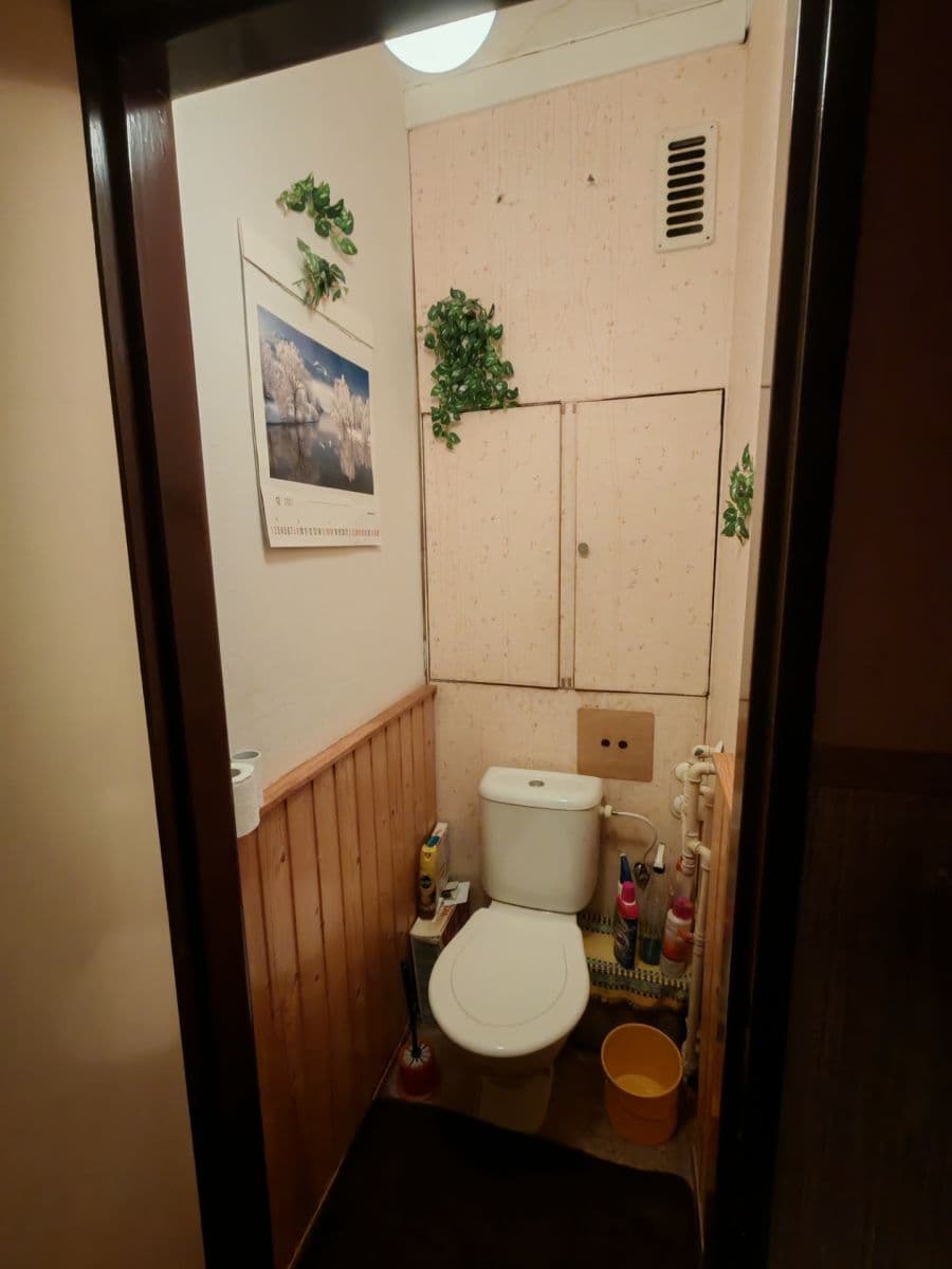 Prodej bytu 2+1 52 m², Na Urbance, Roudnice nad Labem, Ústecký kraj Prodej bytu 2+1 52 m², Na Urbance, Roudnice nad Labem, Ústecký kraj