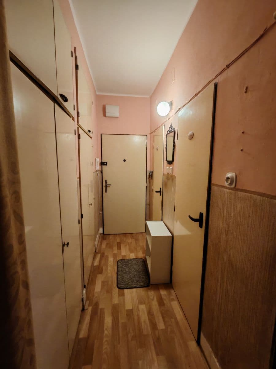 Prodej bytu 2+1 52 m², Na Urbance, Roudnice nad Labem, Ústecký kraj Prodej bytu 2+1 52 m², Na Urbance, Roudnice nad Labem, Ústecký kraj