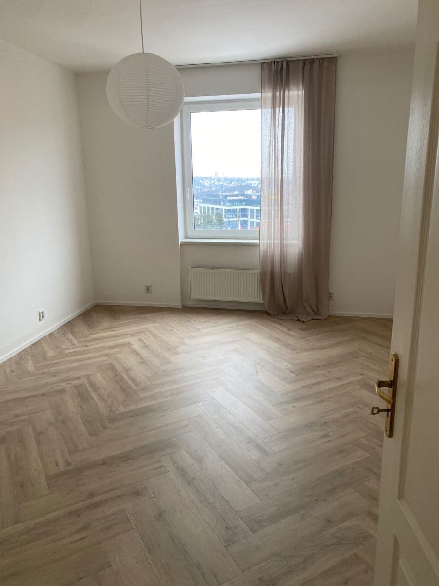 Pronájem bytu 3+kk 100 m², U Kříže, Praha, Praha Pronájem bytu 3+kk 100 m², U Kříže, Praha, Praha