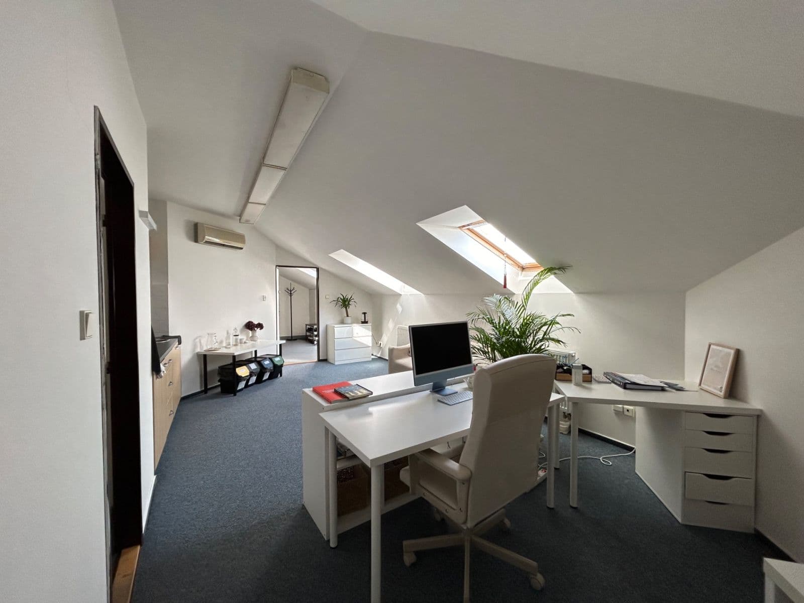 Prodej nebytového prostoru 450 m², Tržní, Frýdek-Místek, Moravskoslezský kraj Prodej nebytového prostoru 450 m², Tržní, Frýdek-Místek, Moravskoslezský kraj