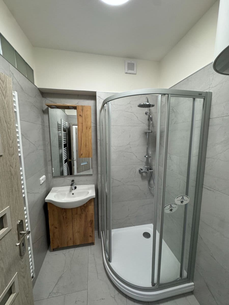 Prodej bytu 2+kk 41 m², Palliardiho, Znojmo, Jihomoravský kraj Prodej bytu 2+kk 41 m², Palliardiho, Znojmo, Jihomoravský kraj