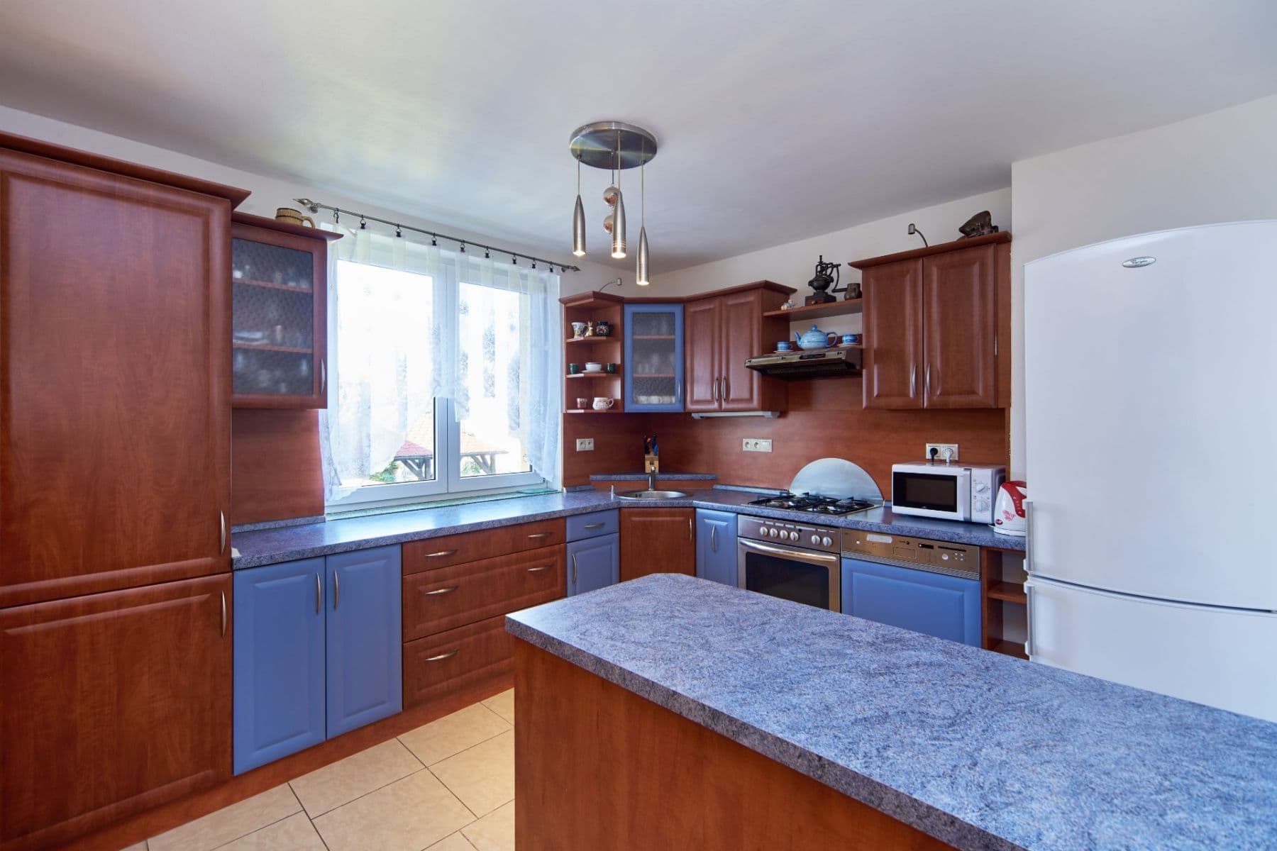 Prodej domu 271 m², pozemek 471 m², Dlážděná, Zaječí, Jihomoravský kraj Prodej domu 271 m², pozemek 471 m², Dlážděná, Zaječí, Jihomoravský kraj