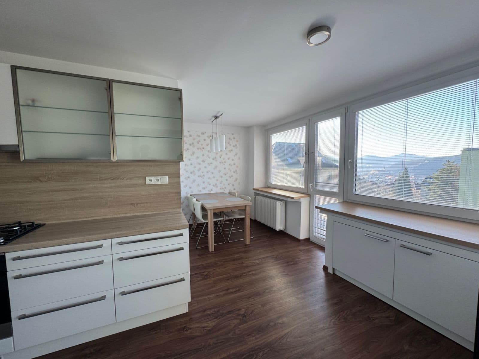 Pronájem bytu 3+1 90 m², Stoliční, Děčín, Ústecký kraj Pronájem bytu 3+1 90 m², Stoliční, Děčín, Ústecký kraj