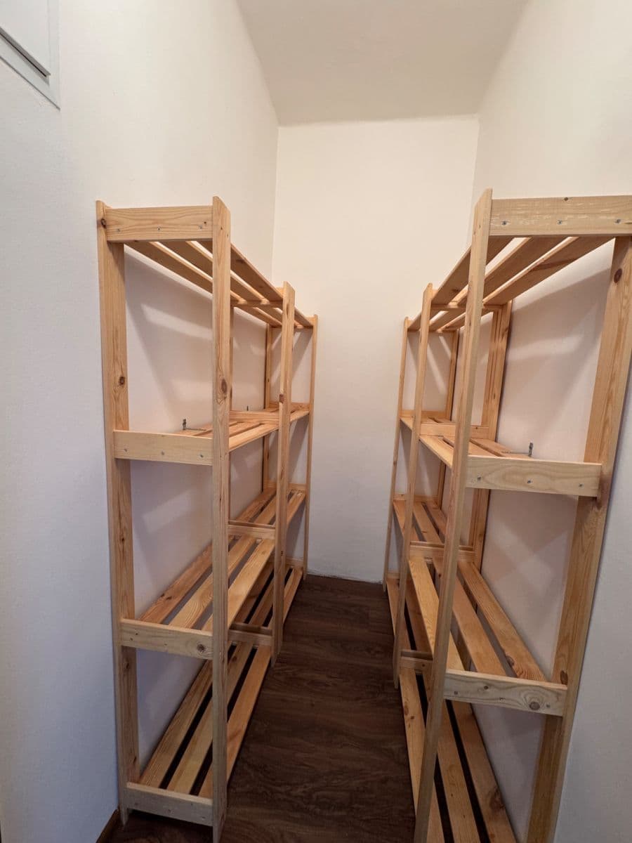 Pronájem bytu 3+1 90 m², Stoliční, Děčín, Ústecký kraj Pronájem bytu 3+1 90 m², Stoliční, Děčín, Ústecký kraj