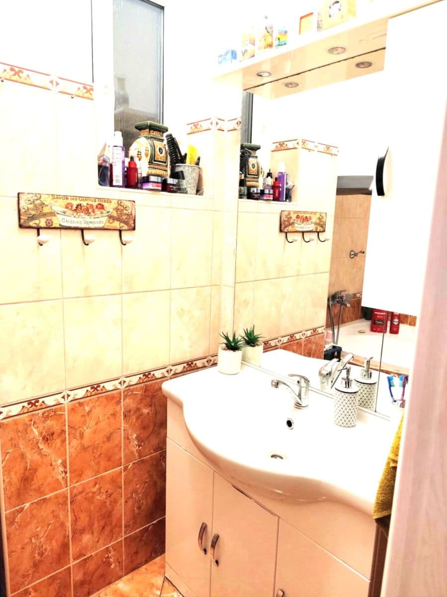 Prodej bytu 3+1 83 m², Dr. E. Beneše, Bruntál, Moravskoslezský kraj Prodej bytu 3+1 83 m², Dr. E. Beneše, Bruntál, Moravskoslezský kraj