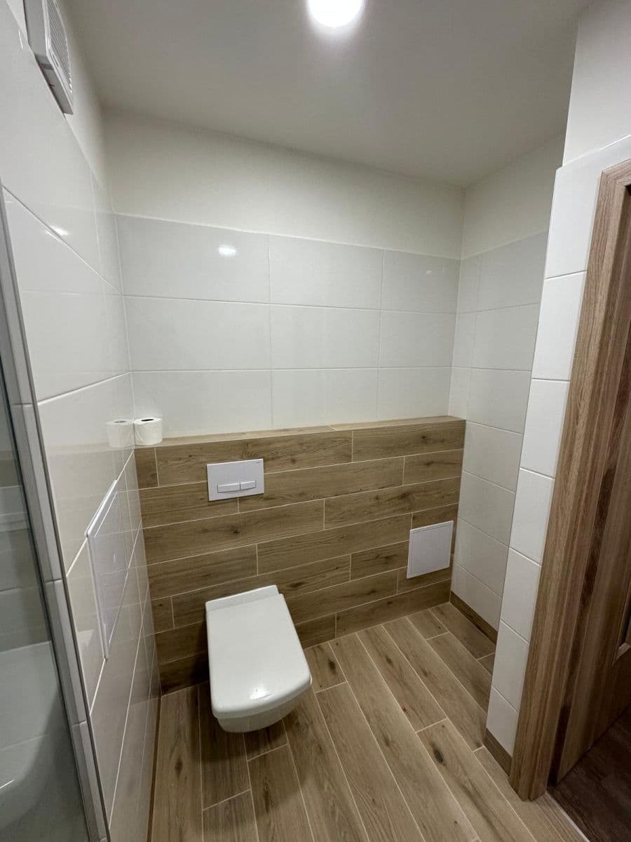 Pronájem bytu 2+kk 45 m², Nechvílova, Praha, Praha Pronájem bytu 2+kk 45 m², Nechvílova, Praha, Praha