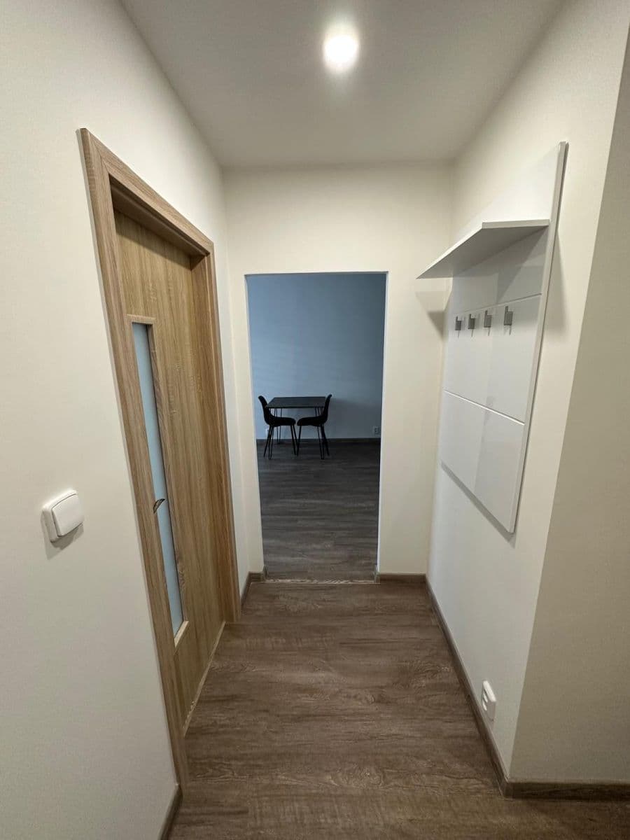 Pronájem bytu 2+kk 45 m², Nechvílova, Praha, Praha Pronájem bytu 2+kk 45 m², Nechvílova, Praha, Praha