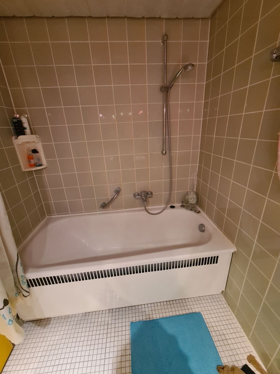 Pronájem bytu 3+kk 70 m², Zachařova, Hostivice, Středočeský kraj Pronájem bytu 3+kk 70 m², Zachařova, Hostivice, Středočeský kraj