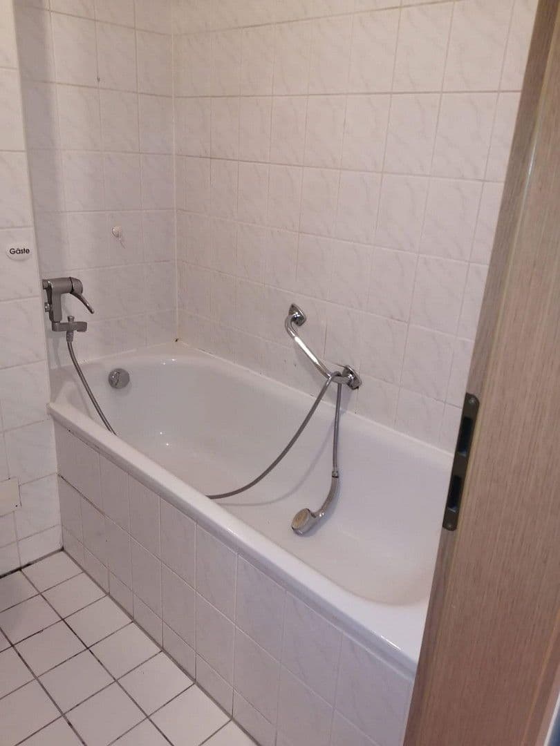 Pronájem bytu 2+1 43 m², Enoch-Widman-str. 84, Hof, Bavorsko Pronájem bytu 2+1 43 m², Enoch-Widman-str. 84, Hof, Bavorsko