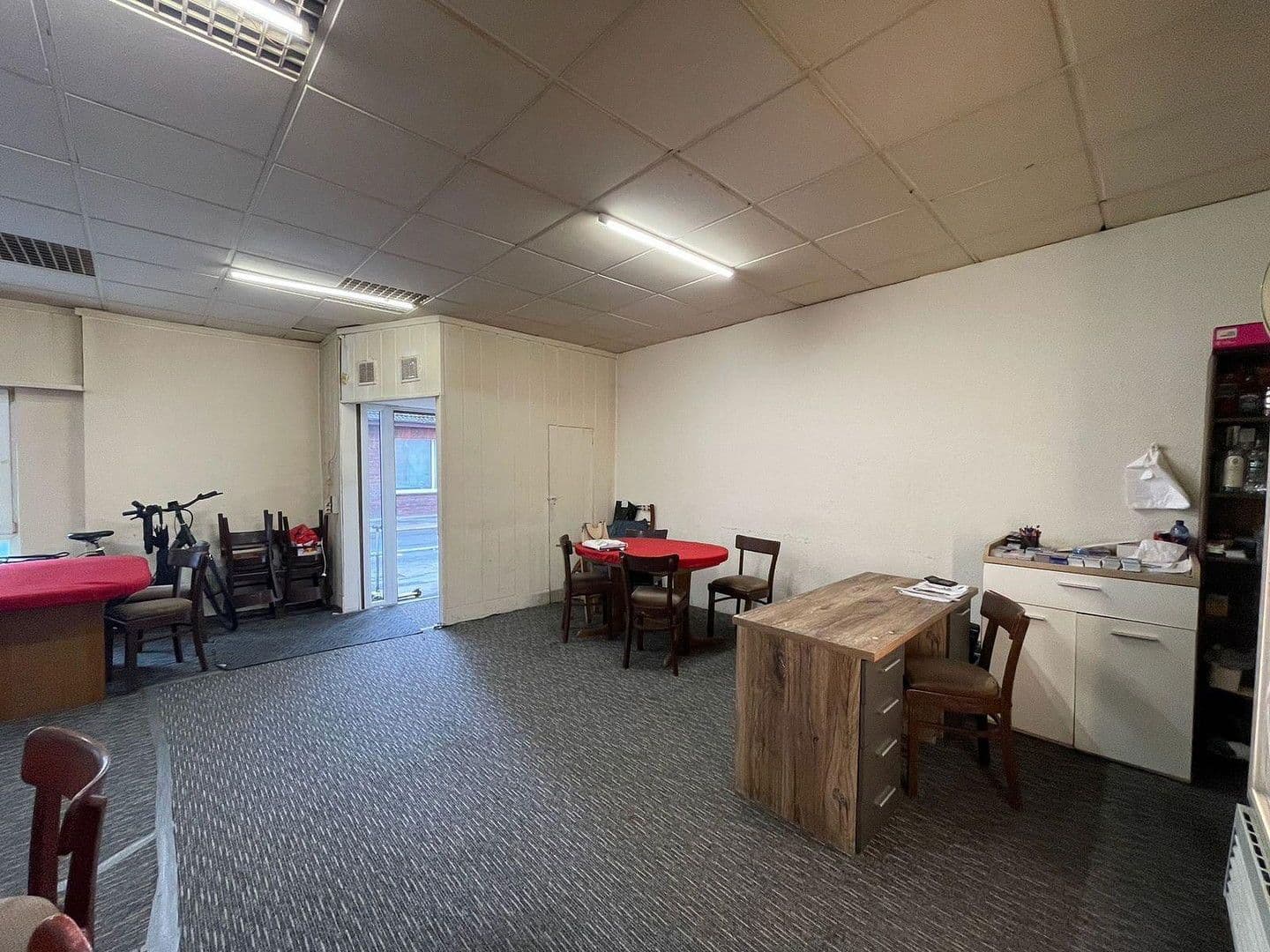 Pronájem nebytového prostoru 99 m², Marktstraße 151, Wilhelmshaven, Dolní Sasko Pronájem nebytového prostoru 99 m², Marktstraße 151, Wilhelmshaven, Dolní Sasko