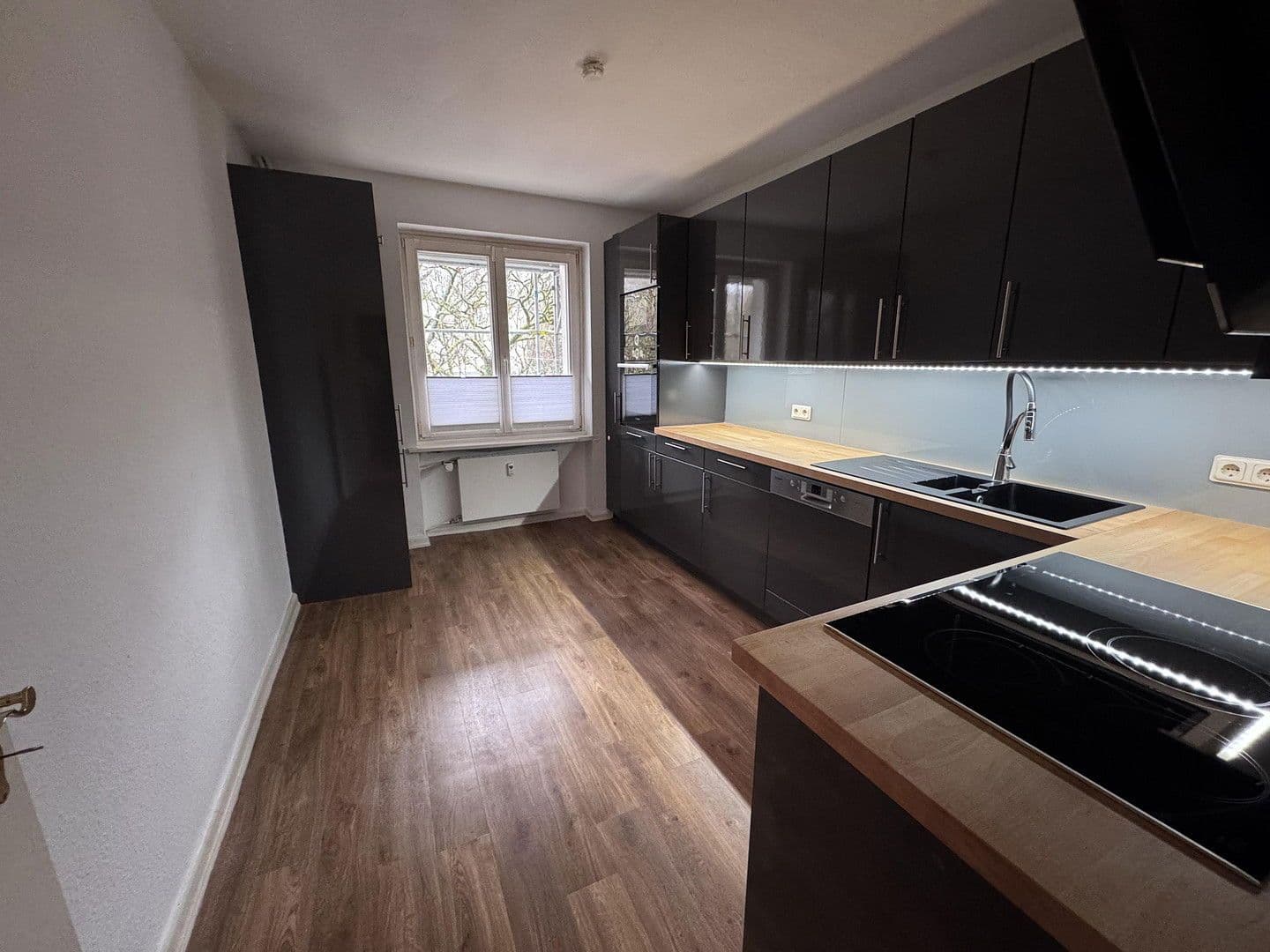 Pronájem bytu 3+1 79 m², Rütersbarg 6, Hamburg, Hamburg Pronájem bytu 3+1 79 m², Rütersbarg 6, Hamburg, Hamburg