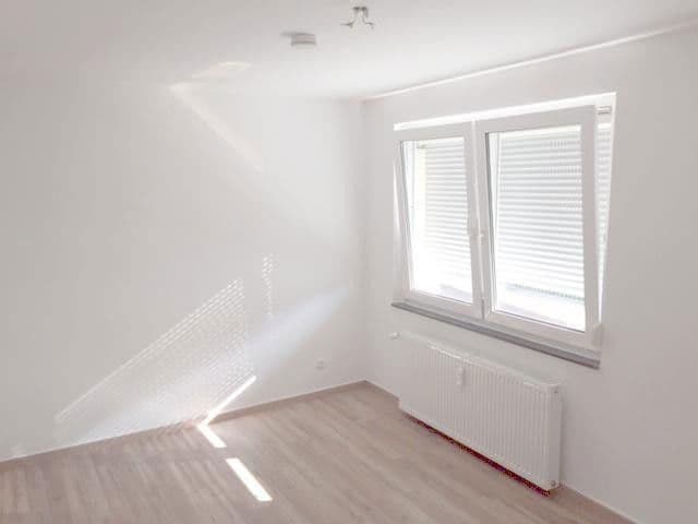 Pronájem bytu 2+1 52 m², Konstanz, Bádensko-Württembersko Pronájem bytu 2+1 52 m², Konstanz, Bádensko-Württembersko