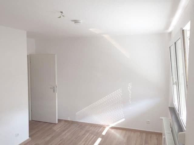 Pronájem bytu 2+1 52 m², Konstanz, Bádensko-Württembersko Pronájem bytu 2+1 52 m², Konstanz, Bádensko-Württembersko