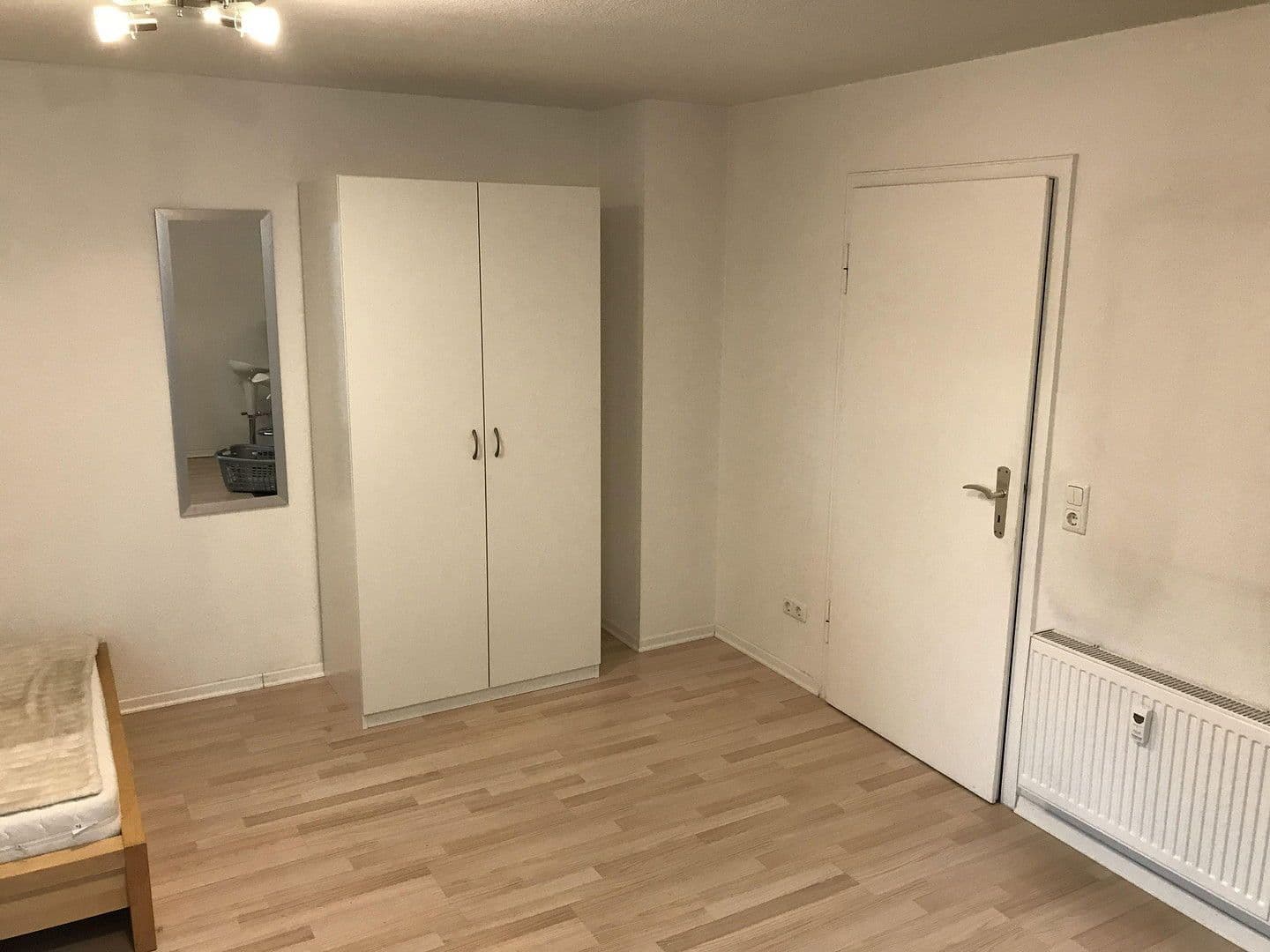 Pronájem bytu 1+1 37 m², Veielbrunnenweg 84b, Stuttgart, Bádensko-Württembersko Pronájem bytu 1+1 37 m², Veielbrunnenweg 84b, Stuttgart, Bádensko-Württembersko