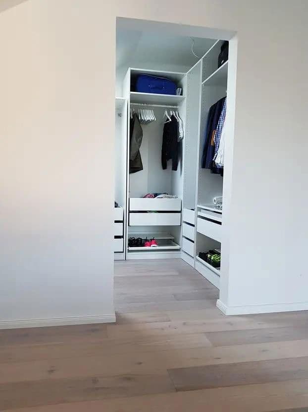 Prodej domu 131 m², pozemek 288 m², Bruckmühl, Bavorsko Prodej domu 131 m², pozemek 288 m², Bruckmühl, Bavorsko