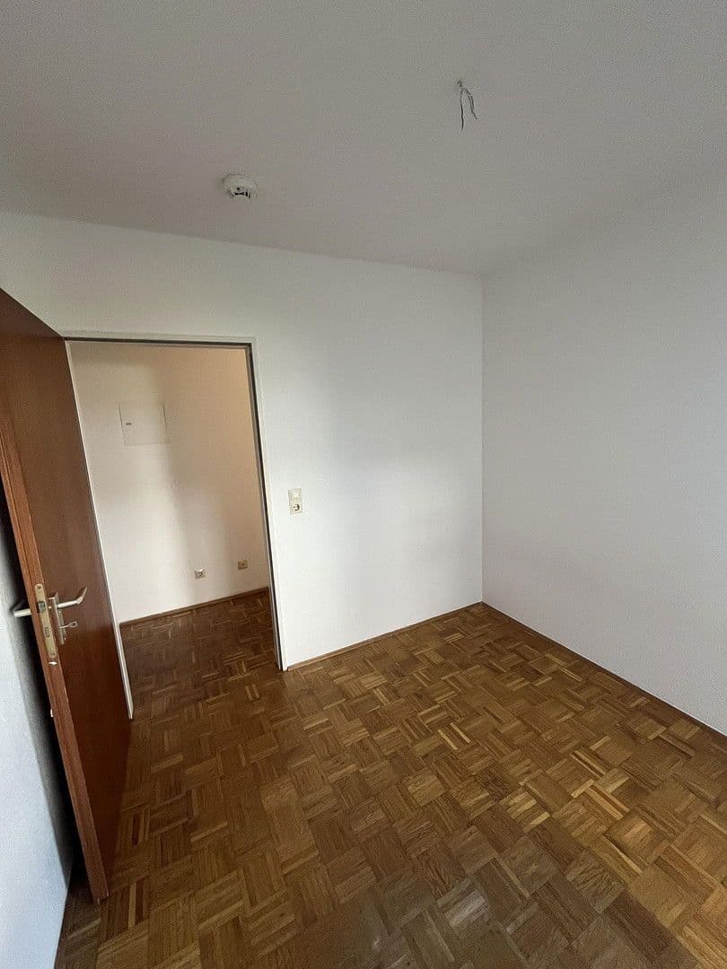 Pronájem bytu 3+1 71 m², Hardtstr. 36, Karlsruhe, Bádensko-Württembersko Pronájem bytu 3+1 71 m², Hardtstr. 36, Karlsruhe, Bádensko-Württembersko