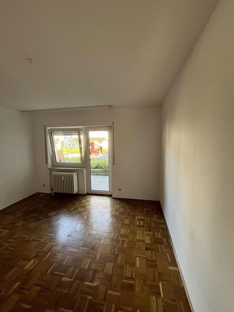 Pronájem bytu 3+1 71 m², Hardtstr. 36, Karlsruhe, Bádensko-Württembersko Pronájem bytu 3+1 71 m², Hardtstr. 36, Karlsruhe, Bádensko-Württembersko
