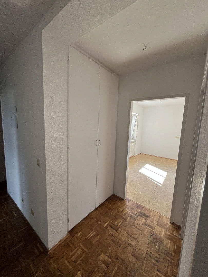 Pronájem bytu 3+1 71 m², Hardtstr. 36, Karlsruhe, Bádensko-Württembersko Pronájem bytu 3+1 71 m², Hardtstr. 36, Karlsruhe, Bádensko-Württembersko