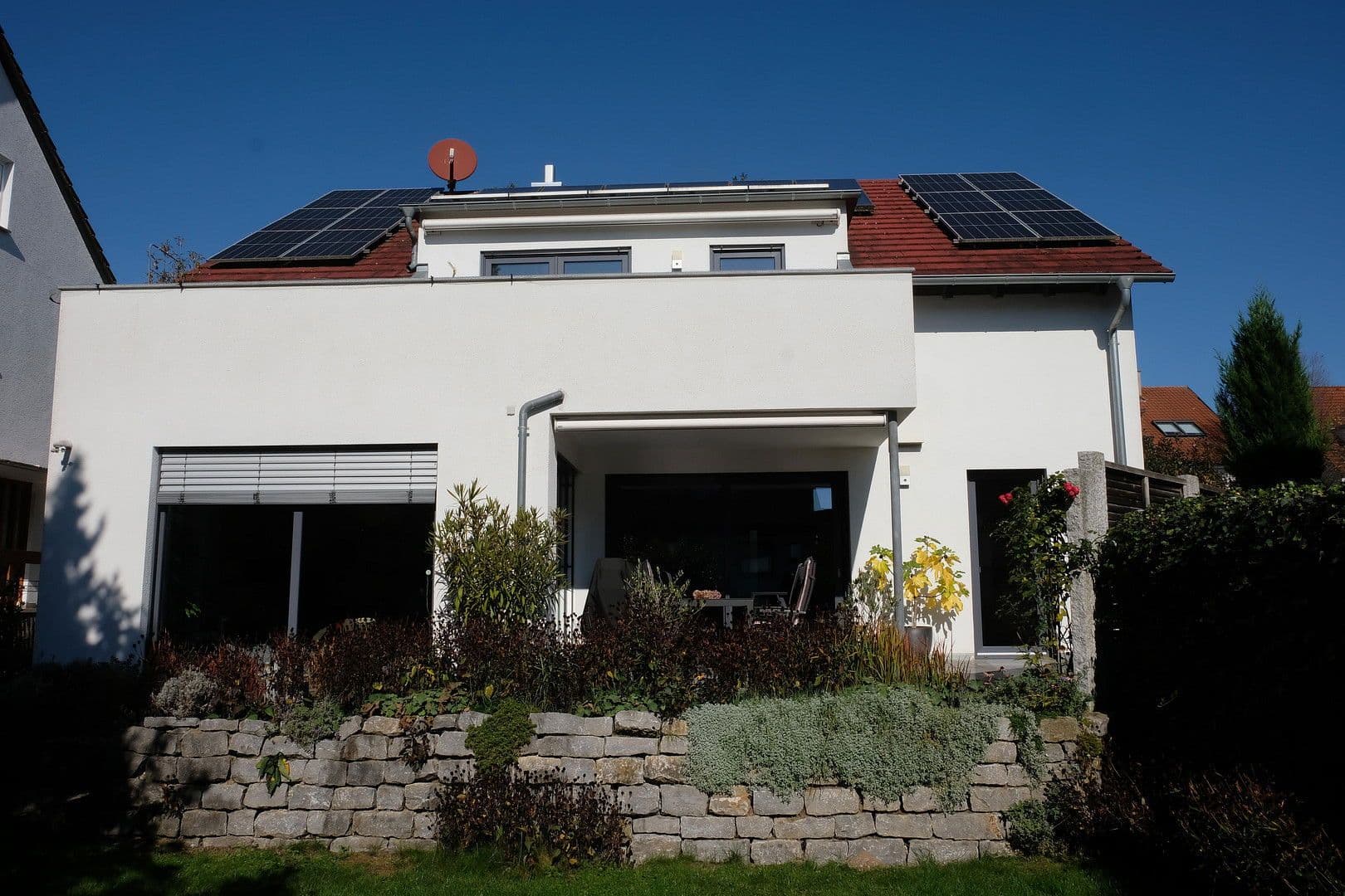 Prodej domu 183 m², pozemek 483 m², Ludwigsburg, Bádensko-Württembersko Prodej domu 183 m², pozemek 483 m², Ludwigsburg, Bádensko-Württembersko