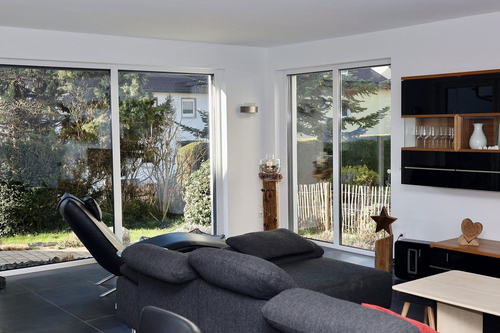 Prodej domu 183 m², pozemek 483 m², Ludwigsburg, Bádensko-Württembersko Prodej domu 183 m², pozemek 483 m², Ludwigsburg, Bádensko-Württembersko