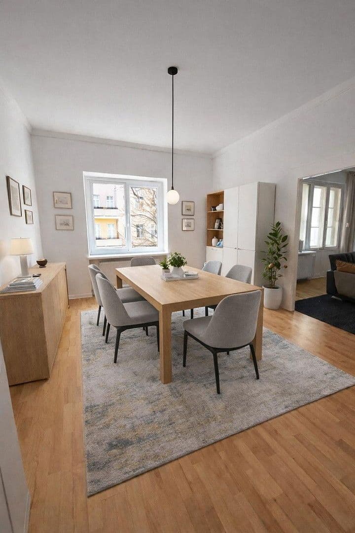 Prodej bytu 2+kk 100 m², Blissestraße 55, Berlin, Berlín Prodej bytu 2+kk 100 m², Blissestraße 55, Berlin, Berlín