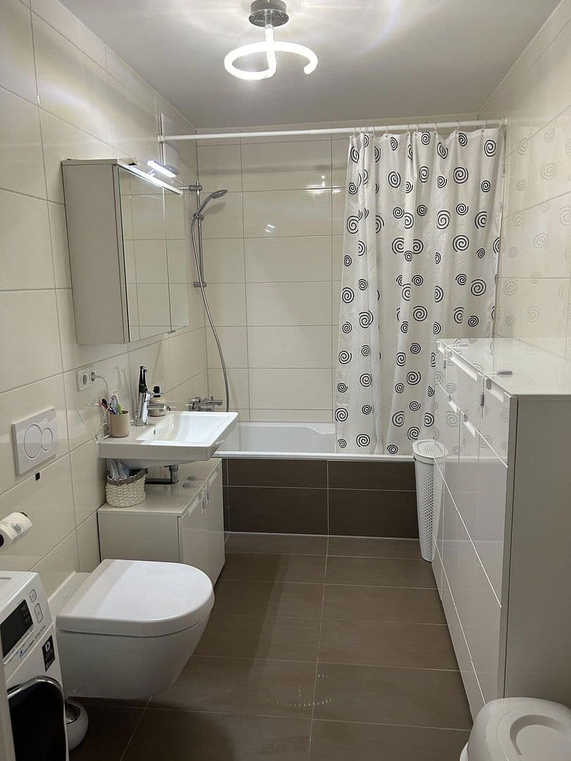 Prodej bytu 2+1 53 m², München, Bavorsko Prodej bytu 2+1 53 m², München, Bavorsko