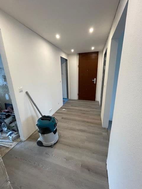 Prodej bytu 2+kk 56 m², Schwäbisch Gmünd, Bádensko-Württembersko Prodej bytu 2+kk 56 m², Schwäbisch Gmünd, Bádensko-Württembersko