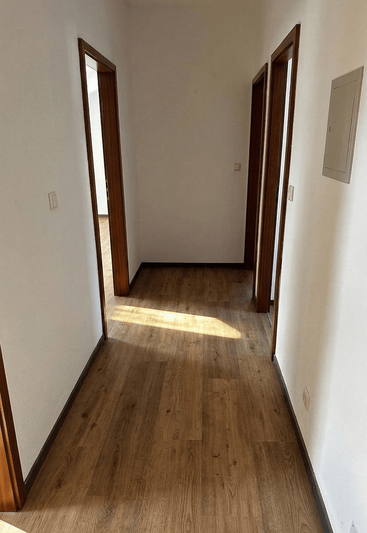 Pronájem bytu 2+1 47 m², Alte Nürnberger Str. 56, Regensburg, Bavorsko Pronájem bytu 2+1 47 m², Alte Nürnberger Str. 56, Regensburg, Bavorsko