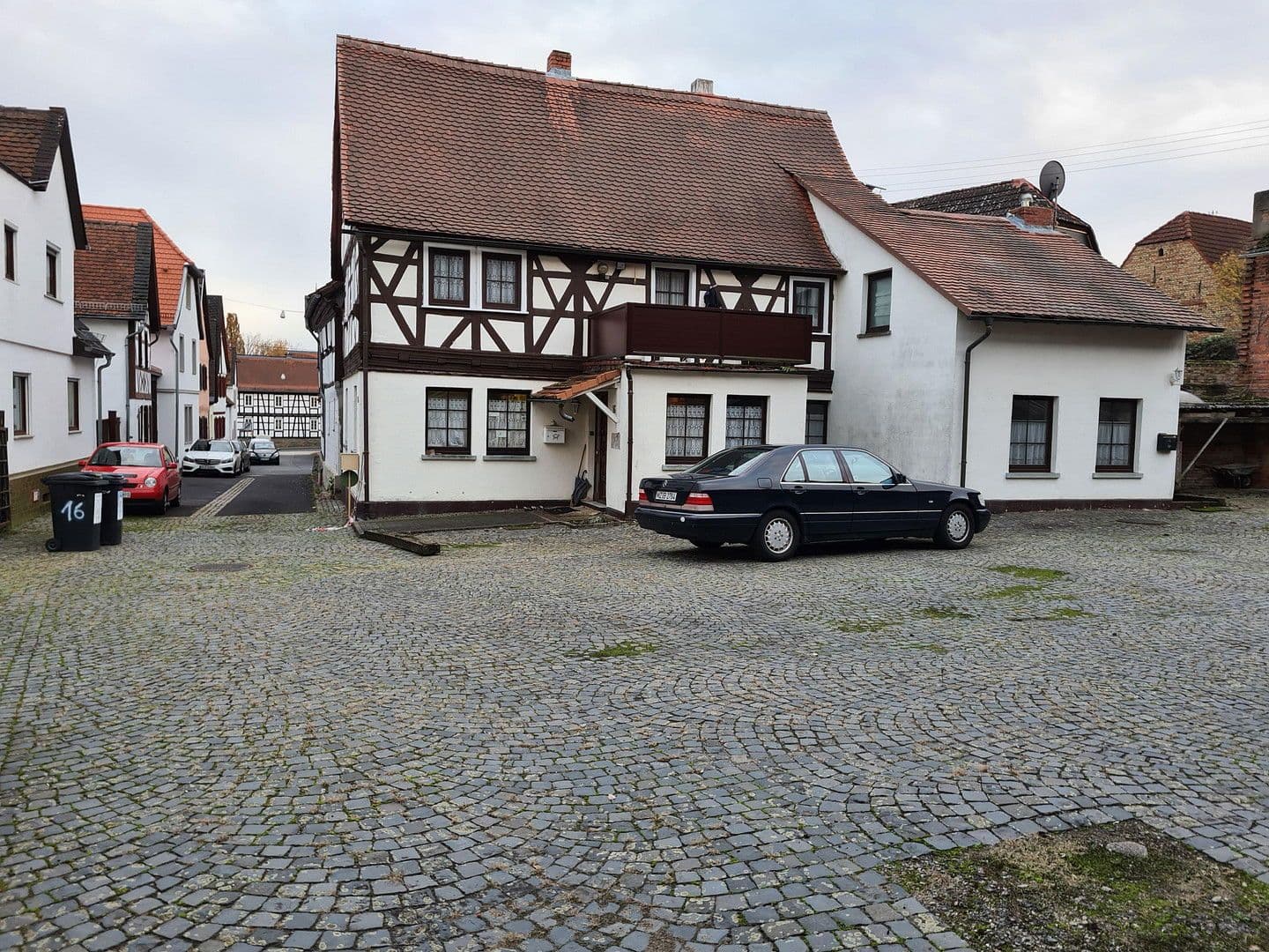 Prodej domu 180 m², pozemek 1.330 m², Wiesbaden, Hessen Prodej domu 180 m², pozemek 1.330 m², Wiesbaden, Hessen