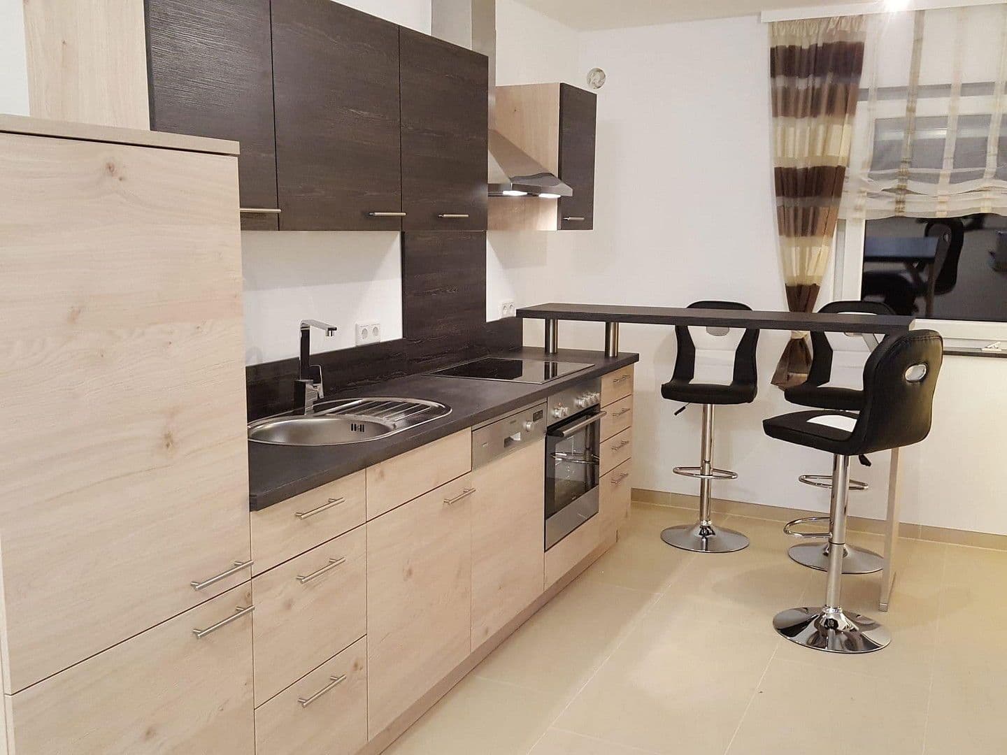 Pronájem bytu 3+1 77 m², Nordhäuser Weg 12, Gießen, Hessen Pronájem bytu 3+1 77 m², Nordhäuser Weg 12, Gießen, Hessen