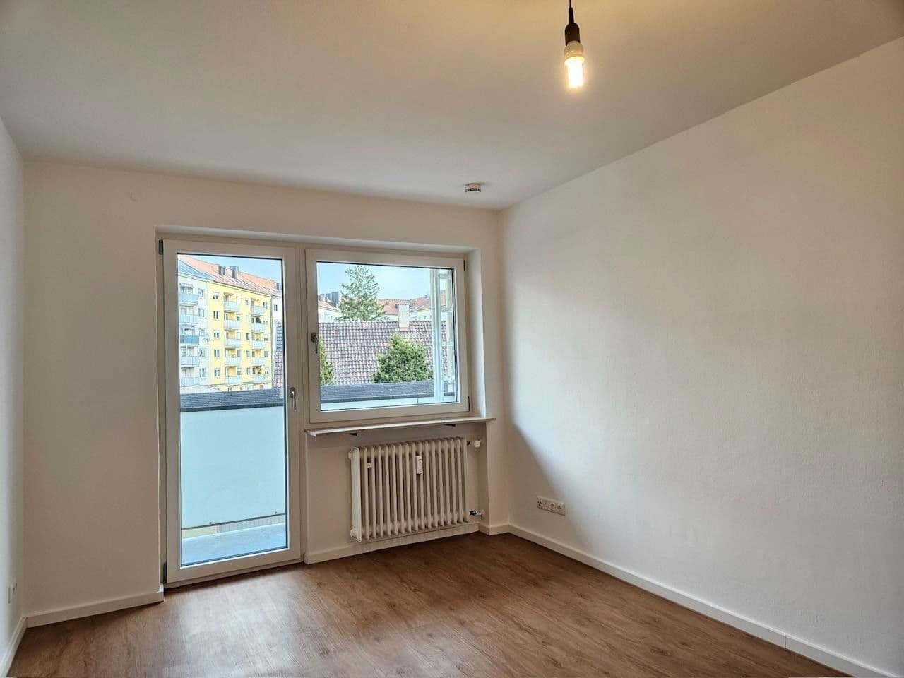 Pronájem bytu 1+1 20 m², Brecherspitzstraße 3, München, Bavorsko Pronájem bytu 1+1 20 m², Brecherspitzstraße 3, München, Bavorsko