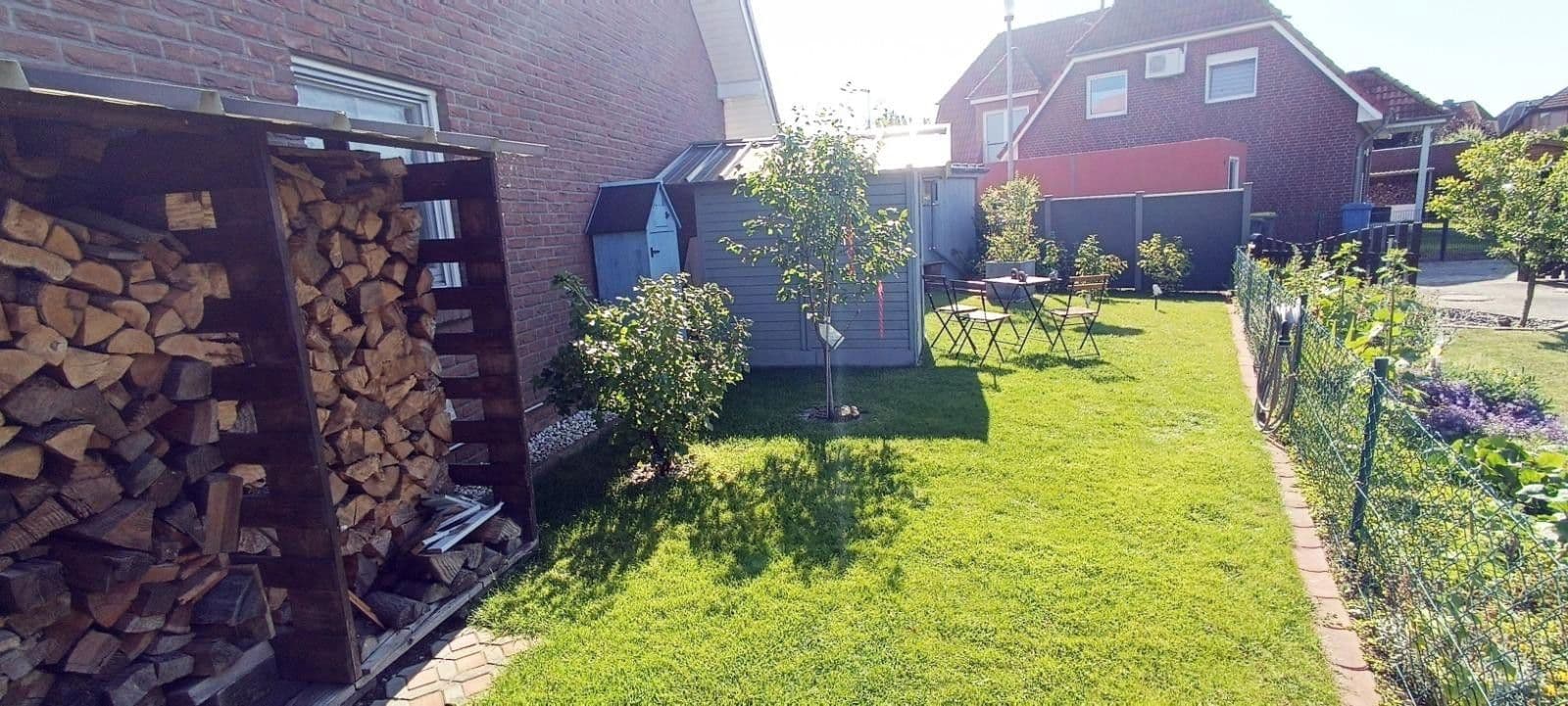 Prodej domu 160 m², pozemek 558 m², Dorf Mecklenburg, Mecklenburg-Vorpommern Prodej domu 160 m², pozemek 558 m², Dorf Mecklenburg, Mecklenburg-Vorpommern