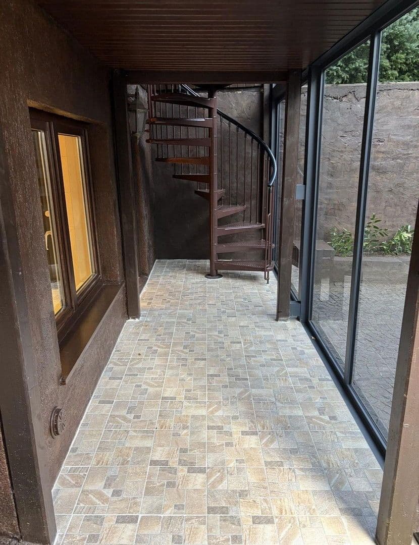 Prodej domu 173 m², pozemek 584 m², Edith-Stein-Straße 34, Wuppertal, Severní Porýní-Vestfálsko Prodej domu 173 m², pozemek 584 m², Edith-Stein-Straße 34, Wuppertal, Severní Porýní-Vestfálsko