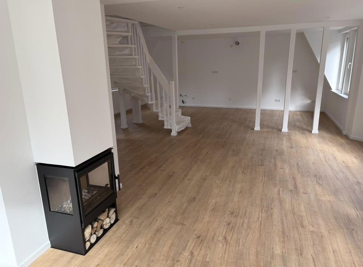 Prodej domu 173 m², pozemek 584 m², Edith-Stein-Straße 34, Wuppertal, Severní Porýní-Vestfálsko Prodej domu 173 m², pozemek 584 m², Edith-Stein-Straße 34, Wuppertal, Severní Porýní-Vestfálsko