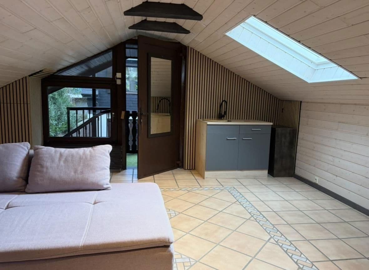 Prodej domu 173 m², pozemek 584 m², Edith-Stein-Straße 34, Wuppertal, Severní Porýní-Vestfálsko Prodej domu 173 m², pozemek 584 m², Edith-Stein-Straße 34, Wuppertal, Severní Porýní-Vestfálsko