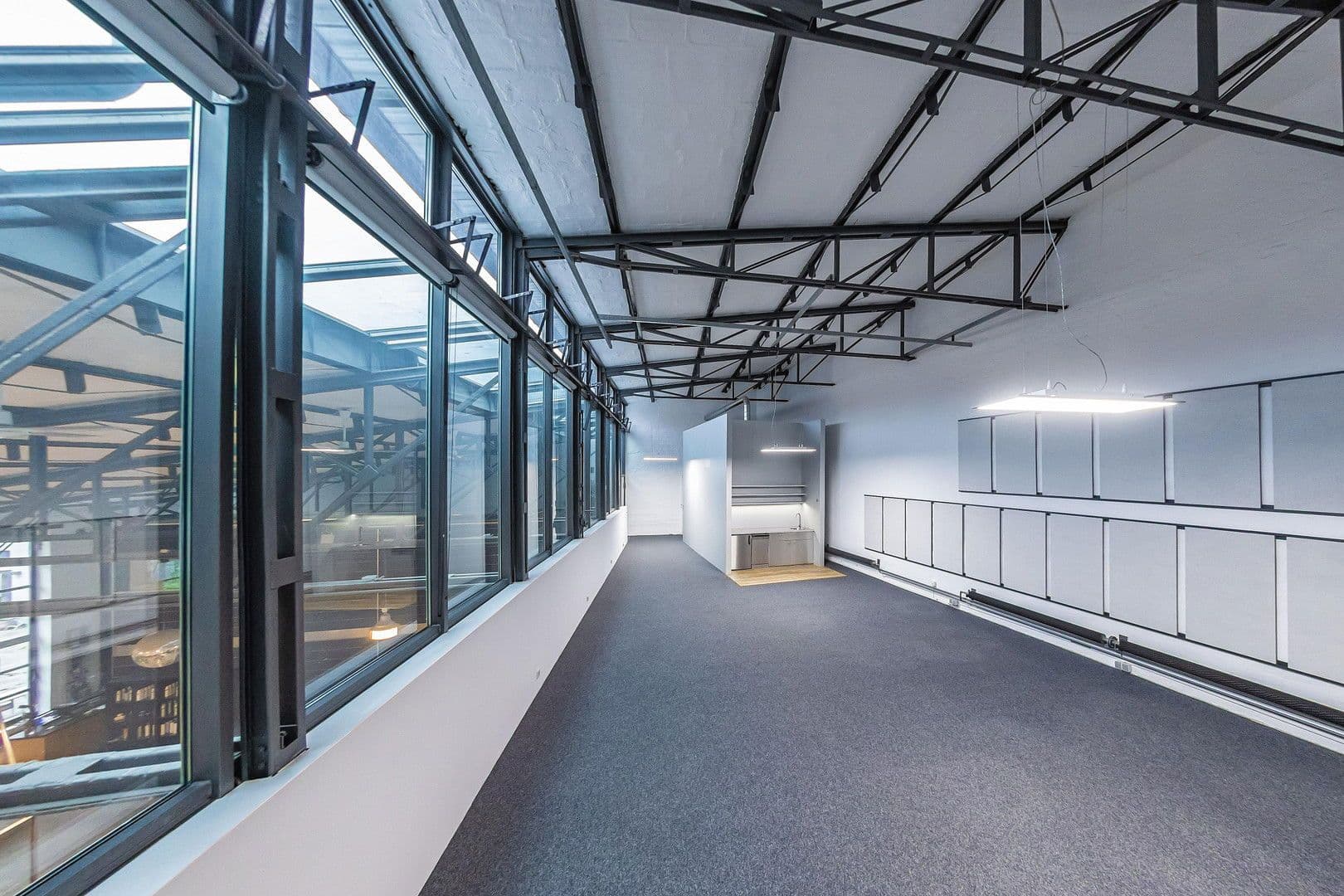 Pronájem kanceláře 115 m², Braunschweig, Dolní Sasko Pronájem kanceláře 115 m², Braunschweig, Dolní Sasko