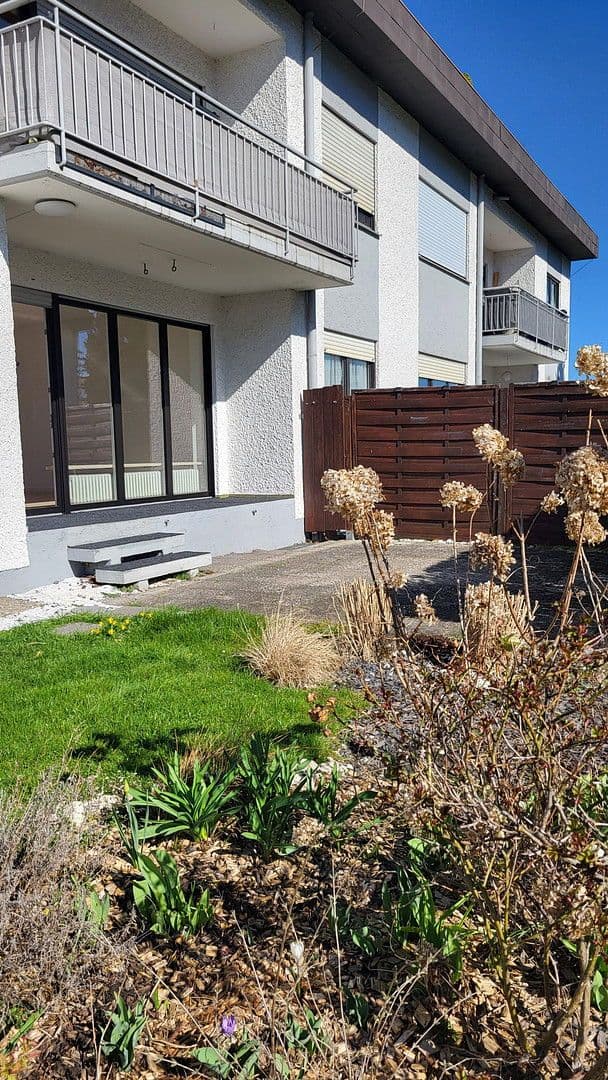 Pronájem bytu 3+1 100 m², Münchner Str. 179, Karlsfeld, Bavorsko Pronájem bytu 3+1 100 m², Münchner Str. 179, Karlsfeld, Bavorsko