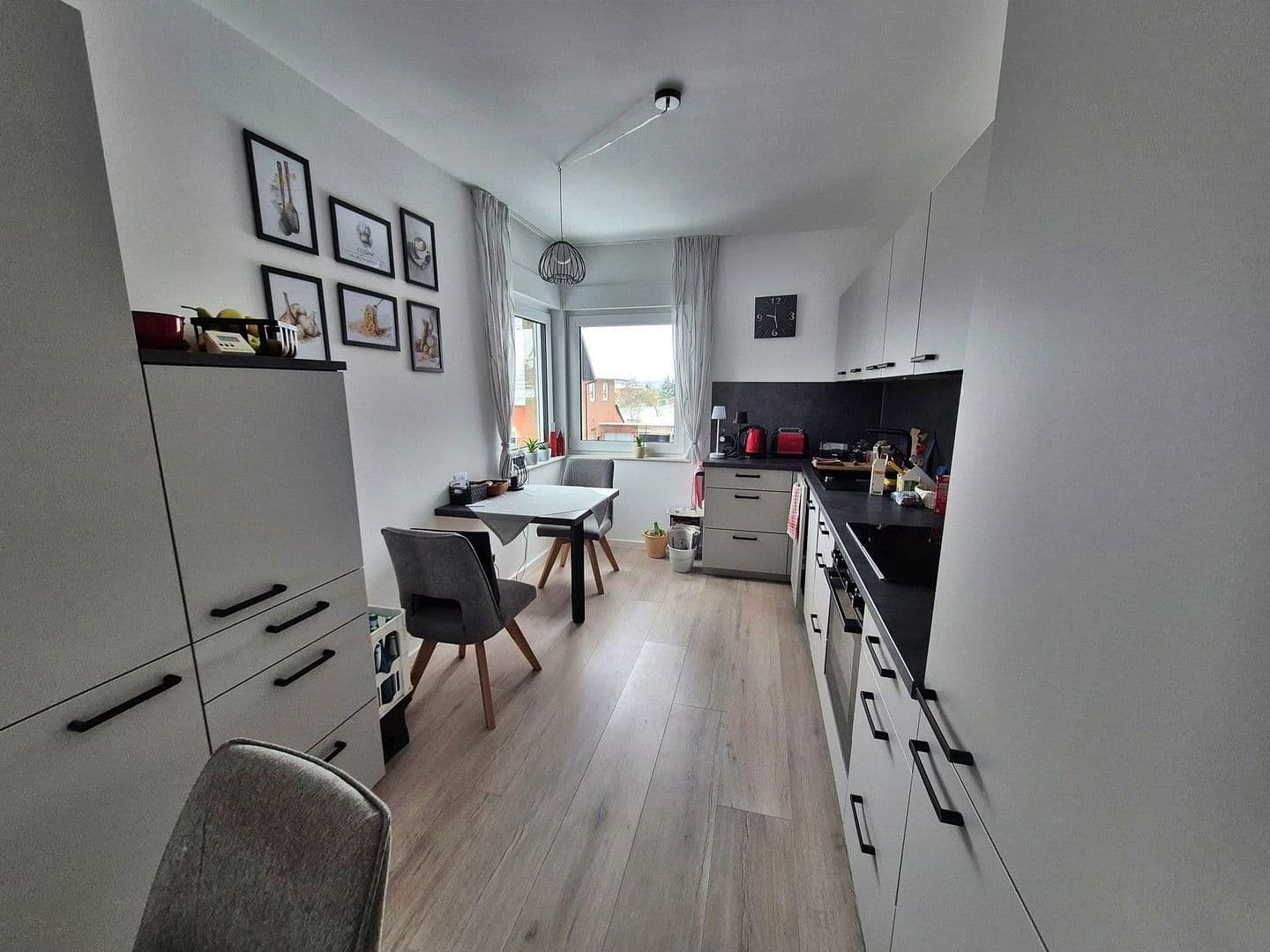 Pronájem bytu 3+1 74 m², Porta Westfalica, Severní Porýní-Vestfálsko Pronájem bytu 3+1 74 m², Porta Westfalica, Severní Porýní-Vestfálsko